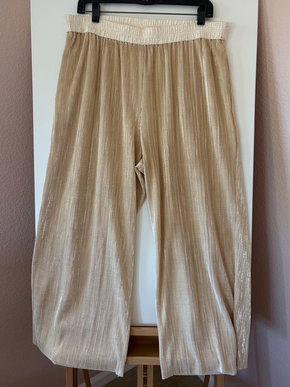 Elevenses Anthropologie Gold Metallic Plisse Wide Leg Pants Pleated L